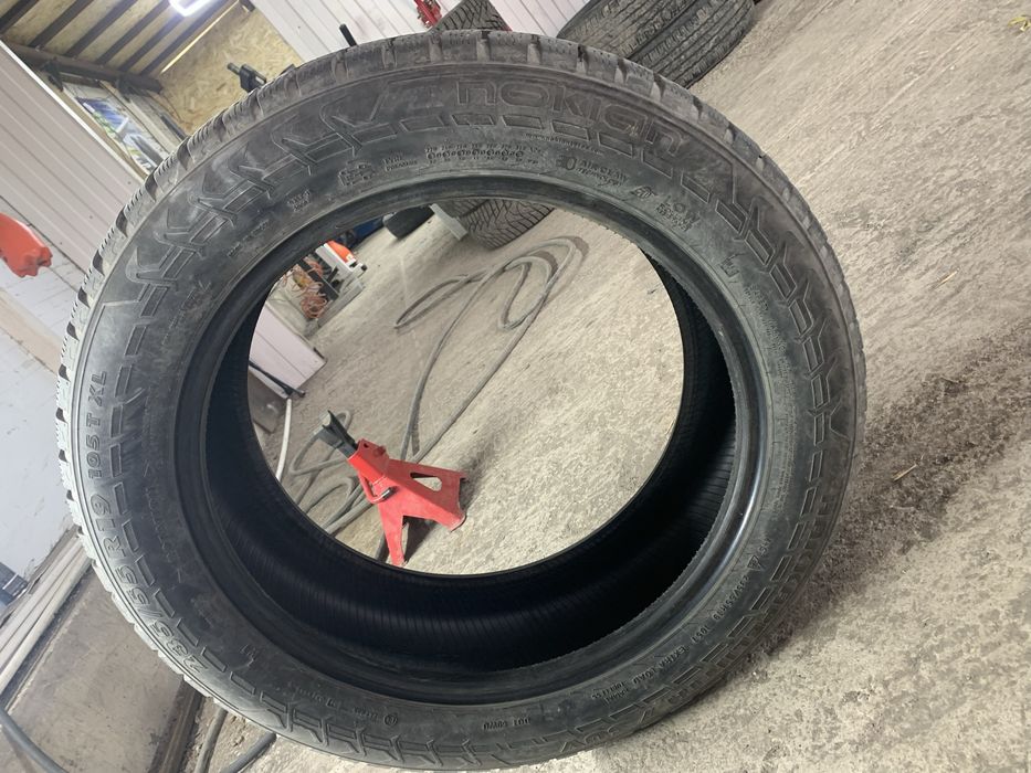 Комплект шин 235/55/19 nokian