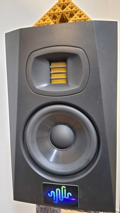 Set pereche boxe active Adam Audio T5V