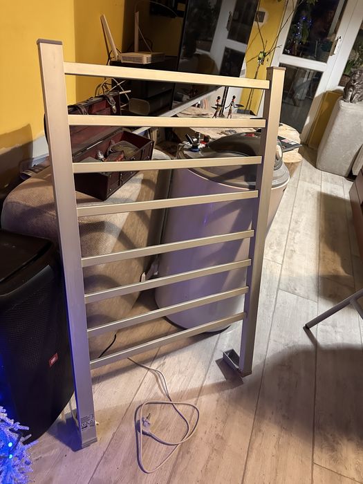 Продавам лира за баня