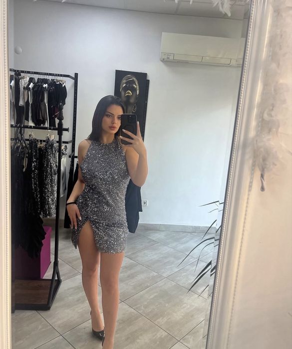 рокля за Нова година