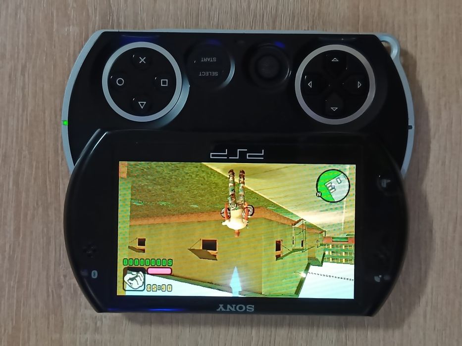 Sony Psp go + 47 игр
