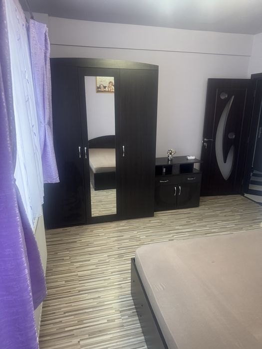 Inchiriez ap.2 camere Ciresica