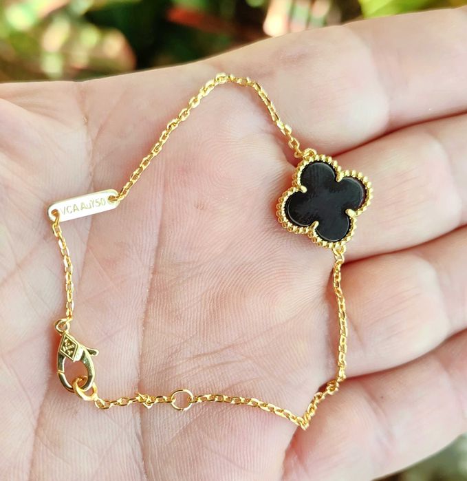 Van Cleef & Arpels VCA Sweet Alhambra bracelet- гривна с една детелина