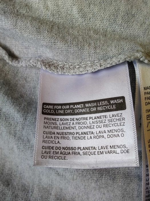 Оригинална памучна тениска Levi's като нова (M)