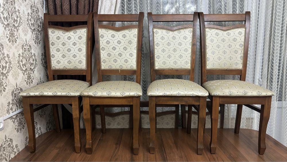 2,5 метр стол,12 стулья