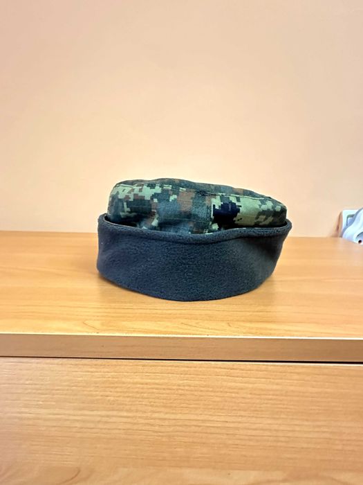 Камуфлажна шапка