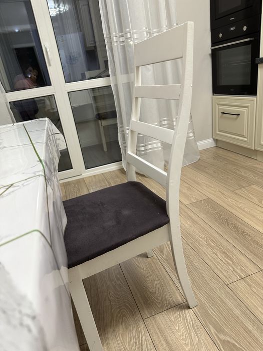 Продам стулья как на яото