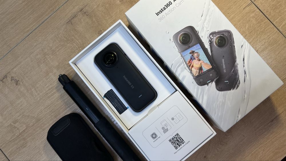 Экшн камера Инста360 х3 Insta360