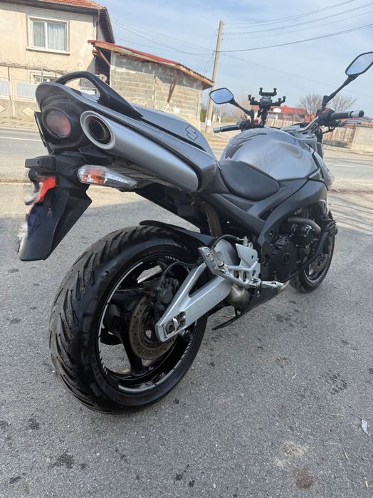 Suzuki Gsr 600 2011г.