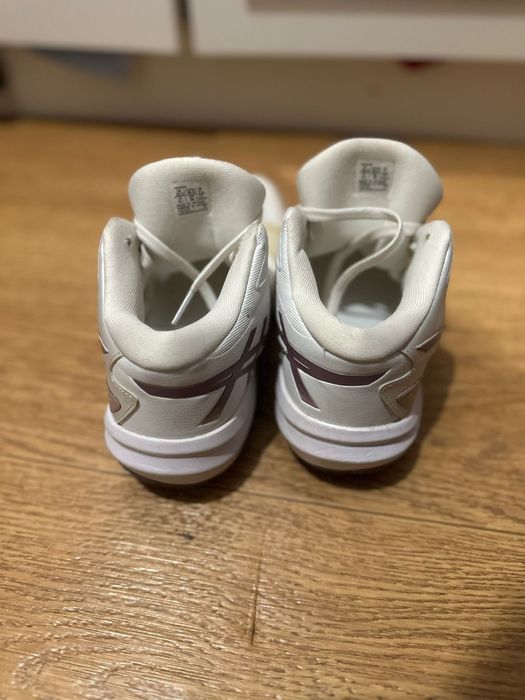 Кроссовки Asics розовый