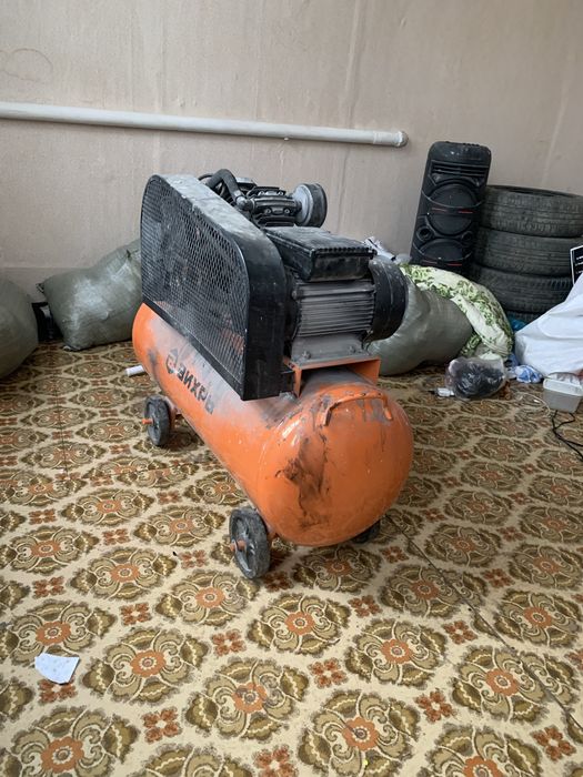 Компрессор Вихрь 100л