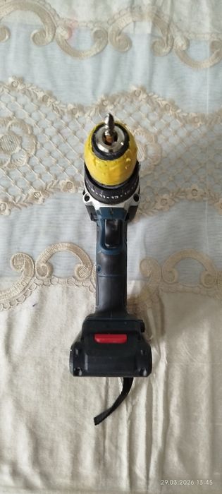 Шуруповёрт с батареей без зарядки