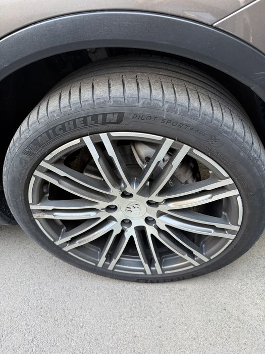 Jante originale Porsche Cayenne GTS R21 295/35/21
