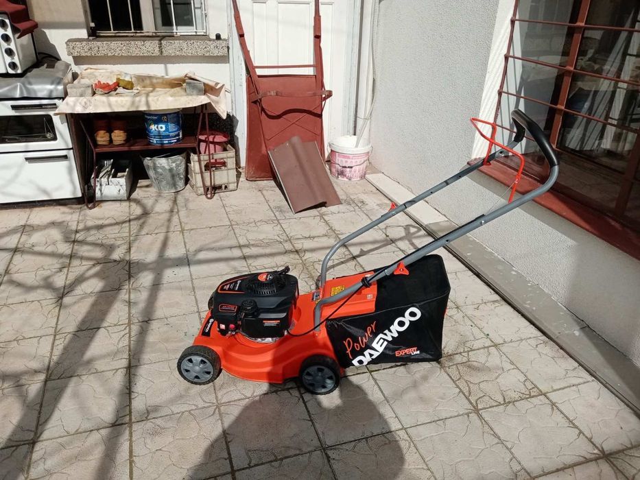 Моторна косачка “DAEWOO”