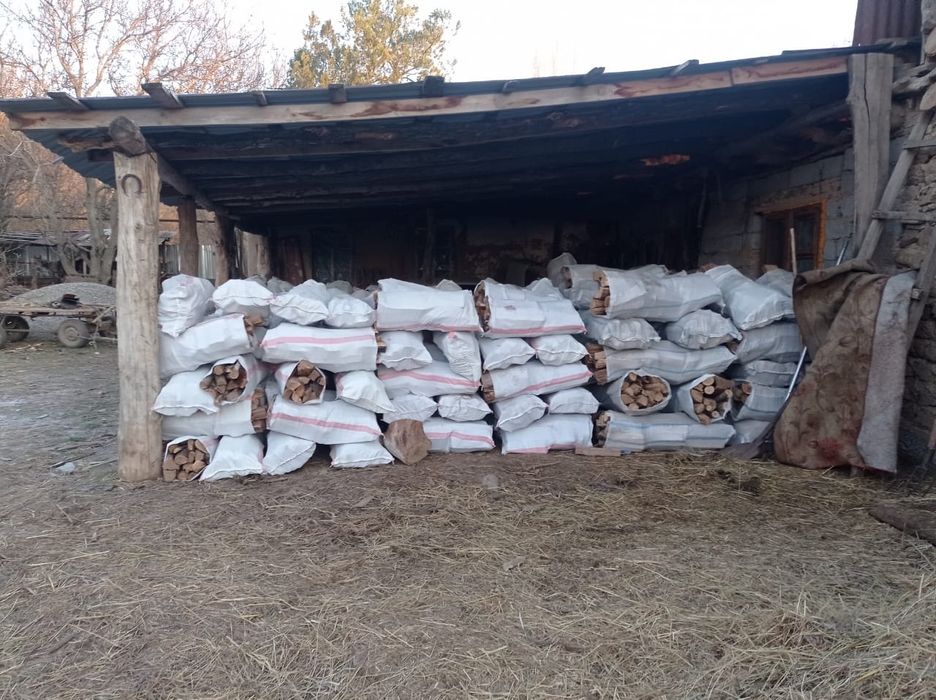 Продаюца драва сухие