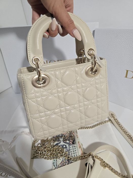 Налична чанта Mini Lady Dior 17