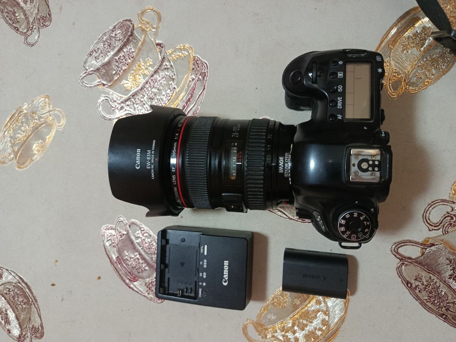Canon 6 d sotiladi
