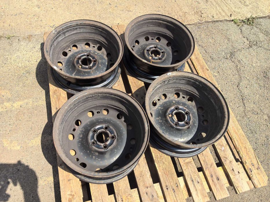 15 цола 5 х 100 мм Фолксваген / Ауди / Шкода - 6 Инча / ЕТ 38