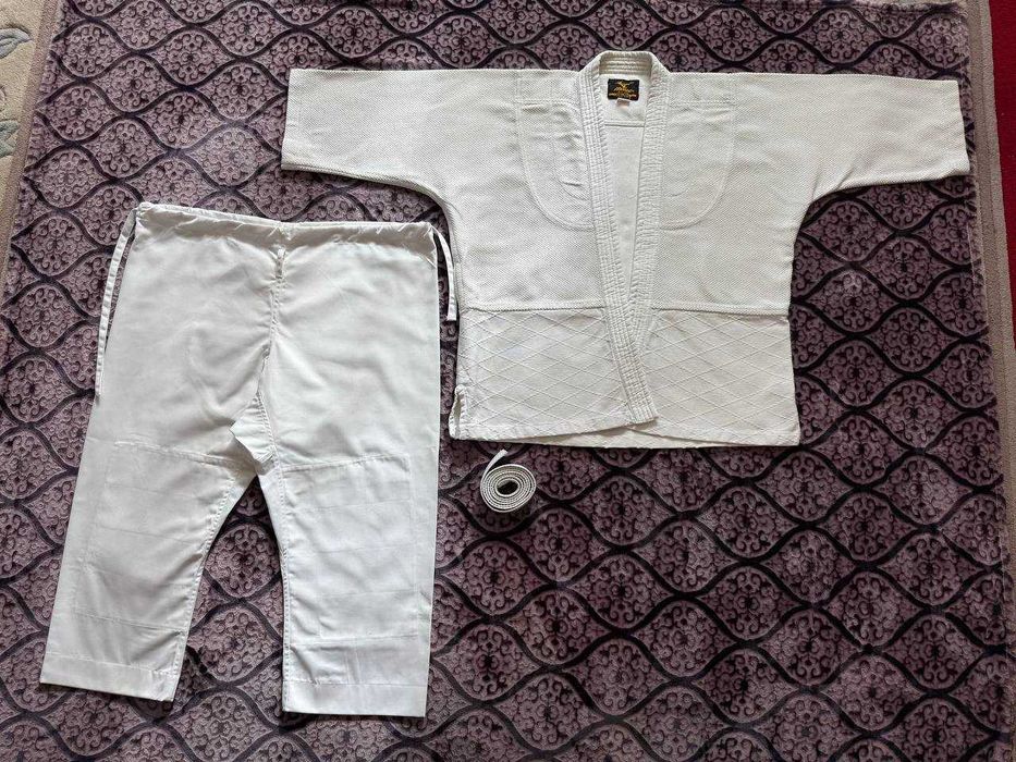 Кимоно для дзюдо