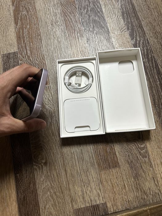 Продам телефон Айфон 14 128Gb