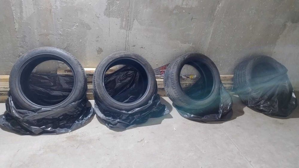 4бр. All Seasons PIRELLI SCORPION - 275/45/21 -2бр. и 315/40/21 -2 бр.