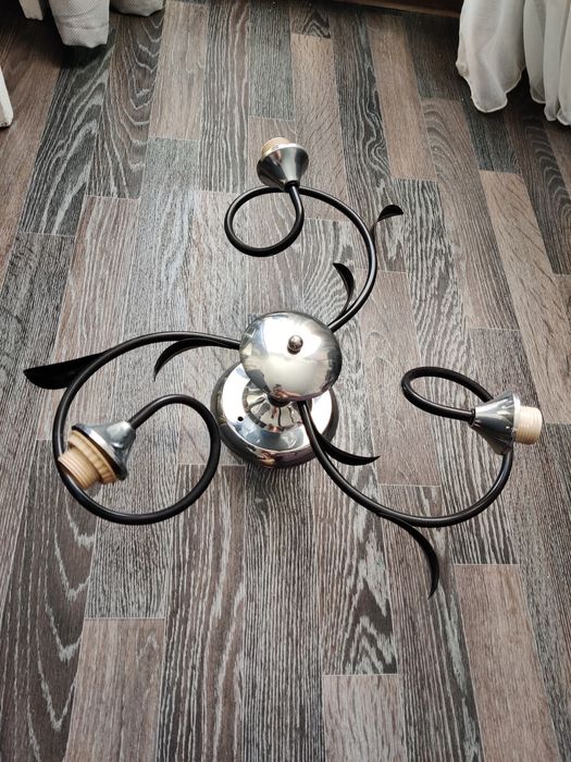 Люстра на запчасти