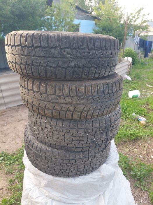 Продам резину зимнию