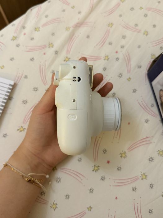 Камера Instax mini 11