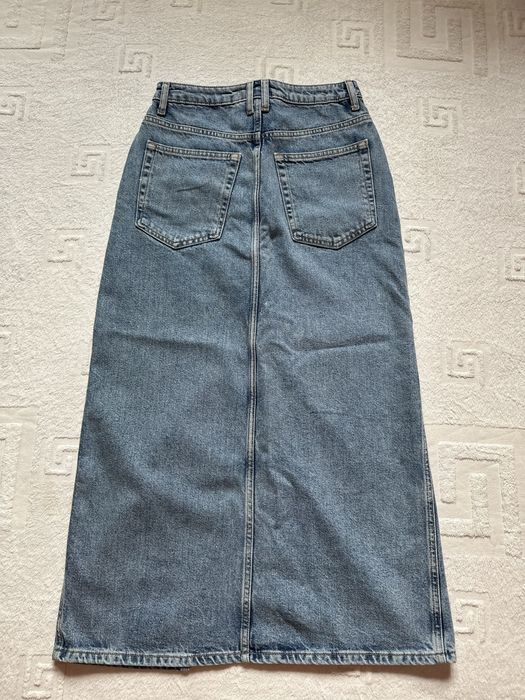 Продаю джинсовую юбку mango, размер s