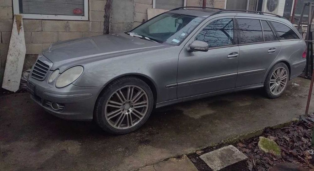 Mercedes E350 w211