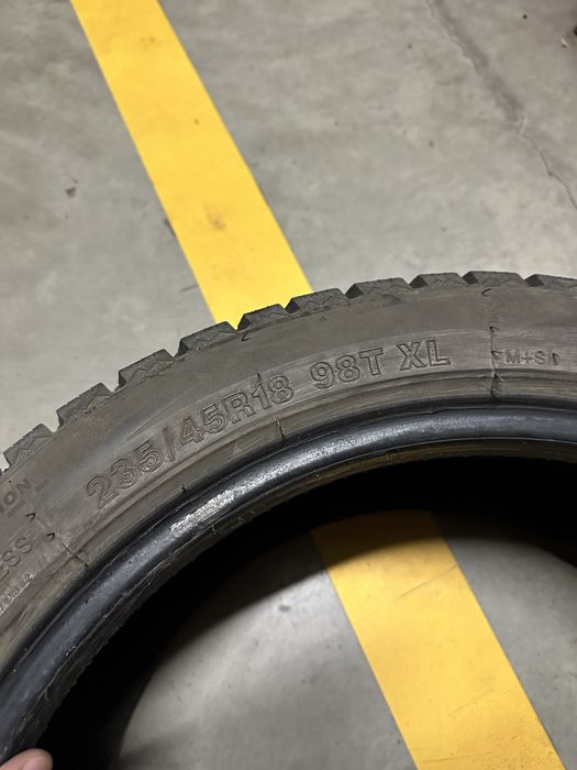 Шины зимние R18 235/45/18