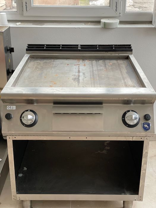 Plită profesională pe gaz Virtus