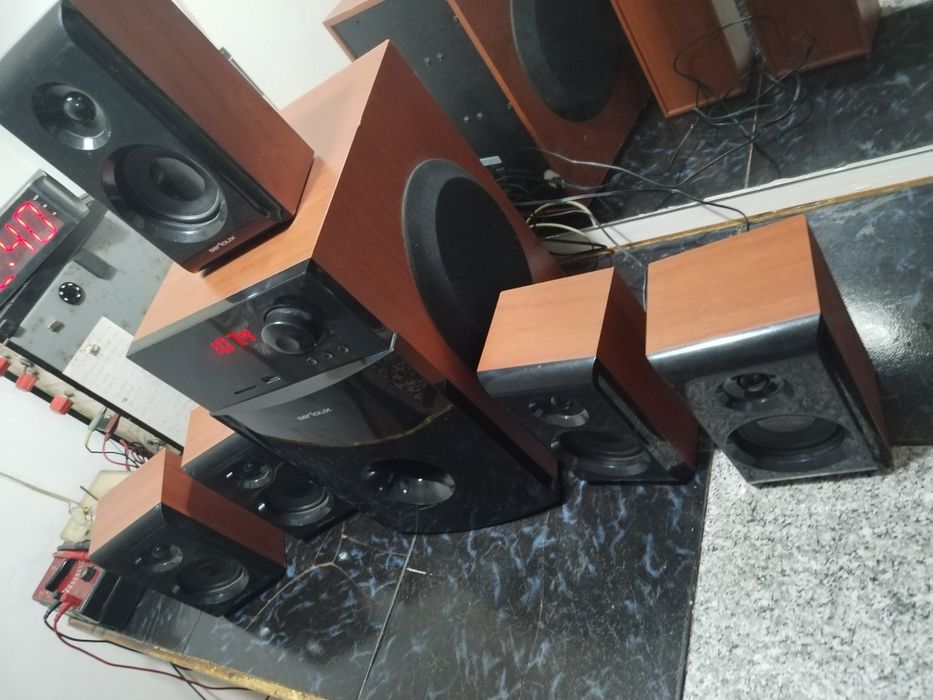 Home sistem 5. 1 Serioux cu boxe