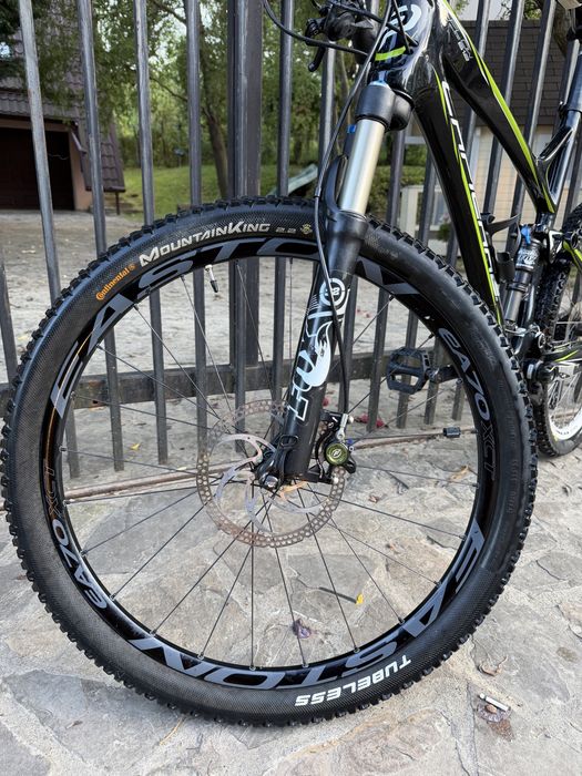 bicicleta lapierre carbon full suspension