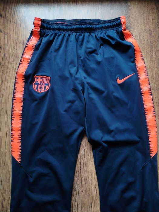 NIKE Barcelona Training - юношеско юутболно долнище 158-170см.