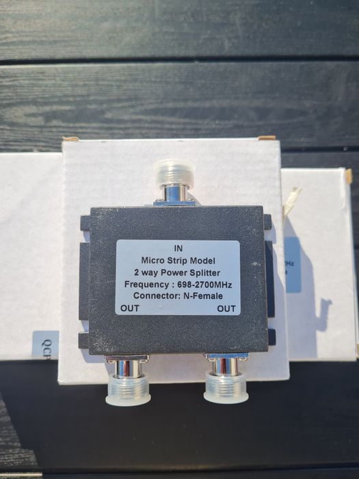 Splitter RF 2-Way 698–2700 MHz N-Female – NOI – Mai multe bucăți