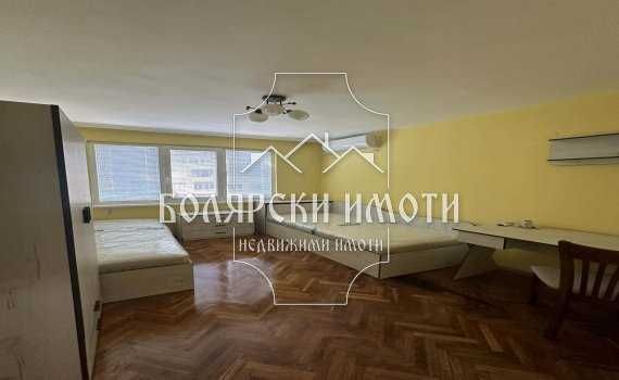 Дава се под наем Четиристаен апартамент в Велико Търново, Център - 110 кв.м за 408 € - Снимка #12