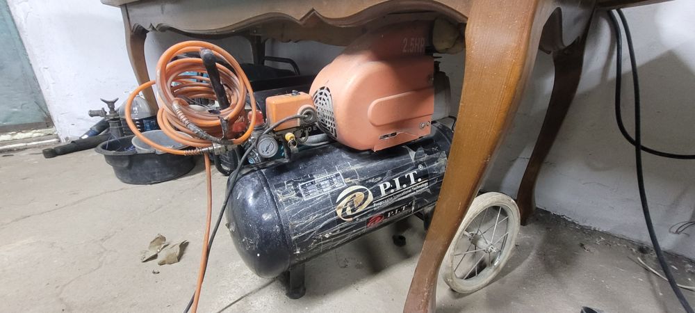 Компрессор 30л 8 бар