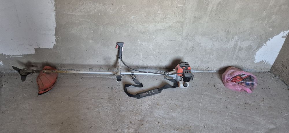 Продам триммер PIT