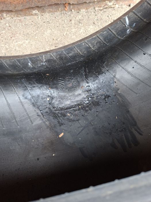 Продам шину. 235/60/18 нокиа