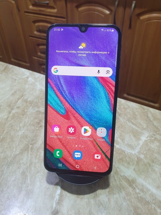 Samsung a40 4/64