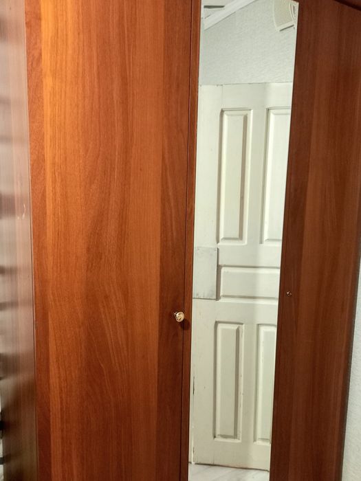 Продам шкаф  в хорошем состоянии