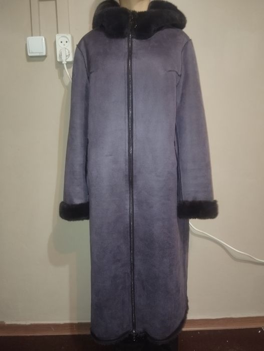 Продам дубленку двух стороняя