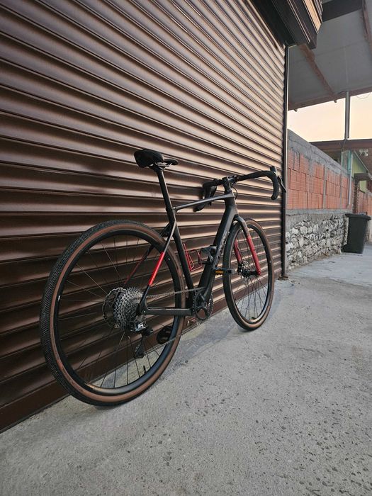 Gravel Cube Nuroad C:62 Pro – карбонова рамка, размер M (56 см)