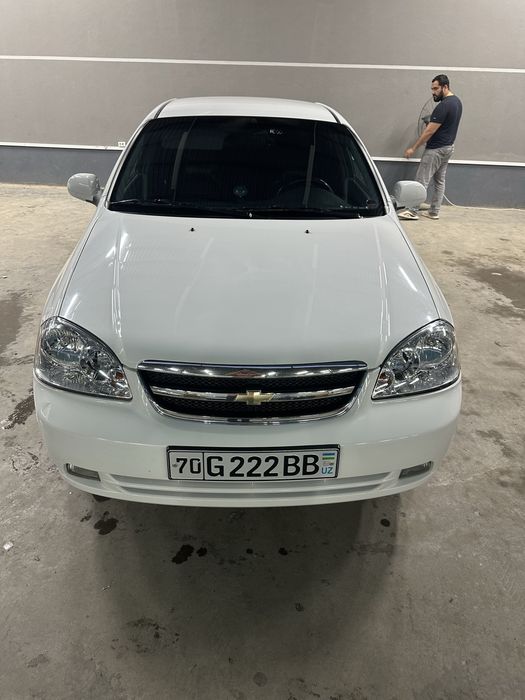 Lacetti 1,8 holati ideal 46,000 km