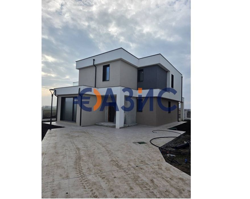 Продава се Къща в Поморие - 169 кв.м за 1084 €/кв.м - Снимка #1