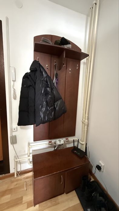 Шкаф, тумба и прихожка