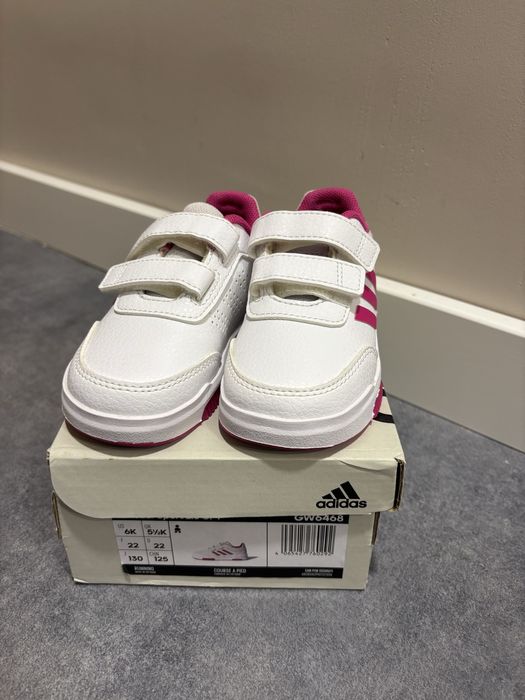 Детские кроссовки adidas новые