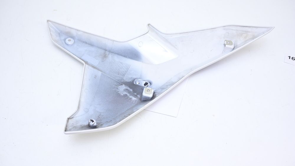 Carena Laterala Fata Stanga BMW R1250RS / R1200RS 2014 - 2025