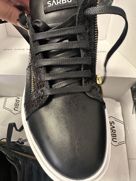 Vand Sneakers Sarbu
